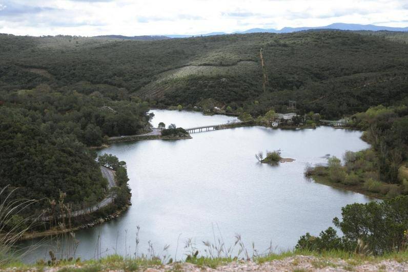 , Le lac de Carcès retrouve sa cote d’hiver grâce aux précipitations de février et mars
